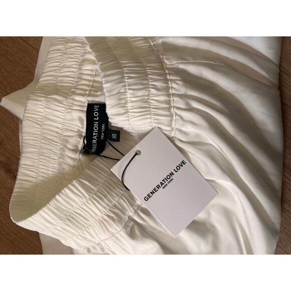 NEW Generation Love Amy Satin Shorts Pearl White size XS - Picture 6 of 6